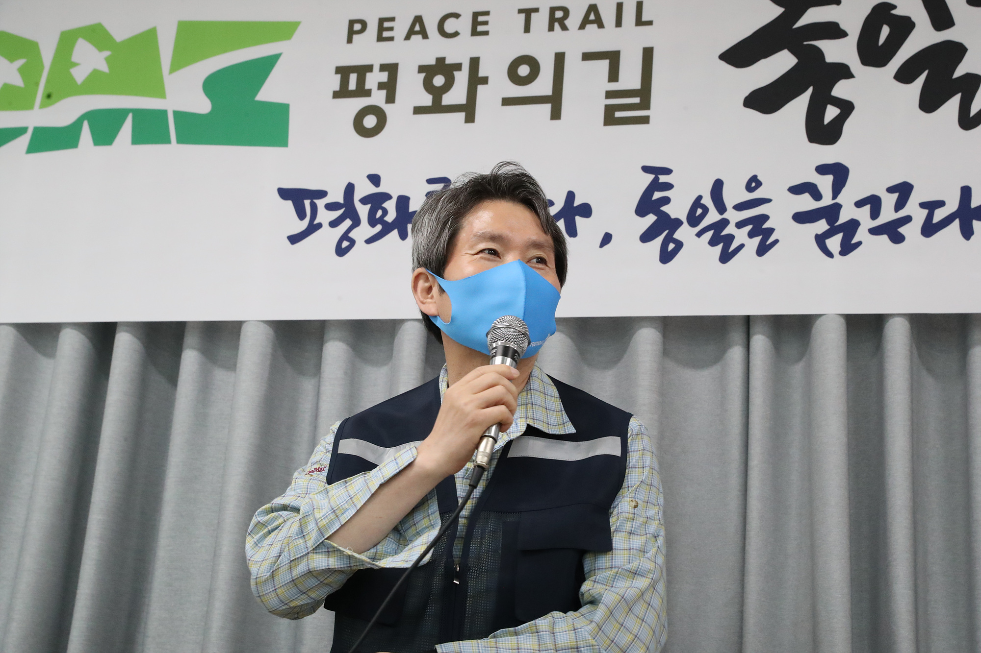 이인영 장관, DMZ 평화의길 통일걷기 2021 6월 동서횡단 행사 참석01